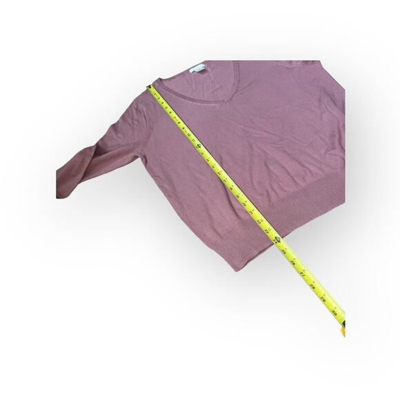 H&M Lightweight Women's V Neck Sweater - Picture 7 of 8